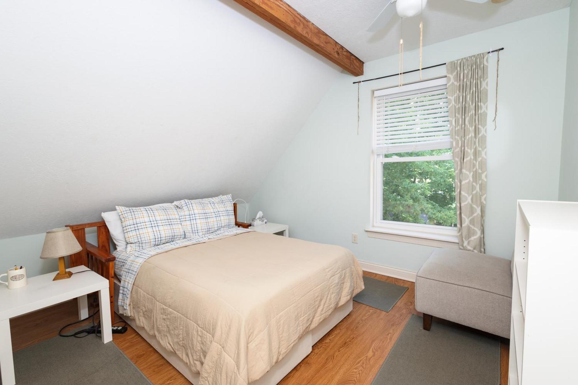 Home Steps From Oberlin מראה חיצוני תמונה